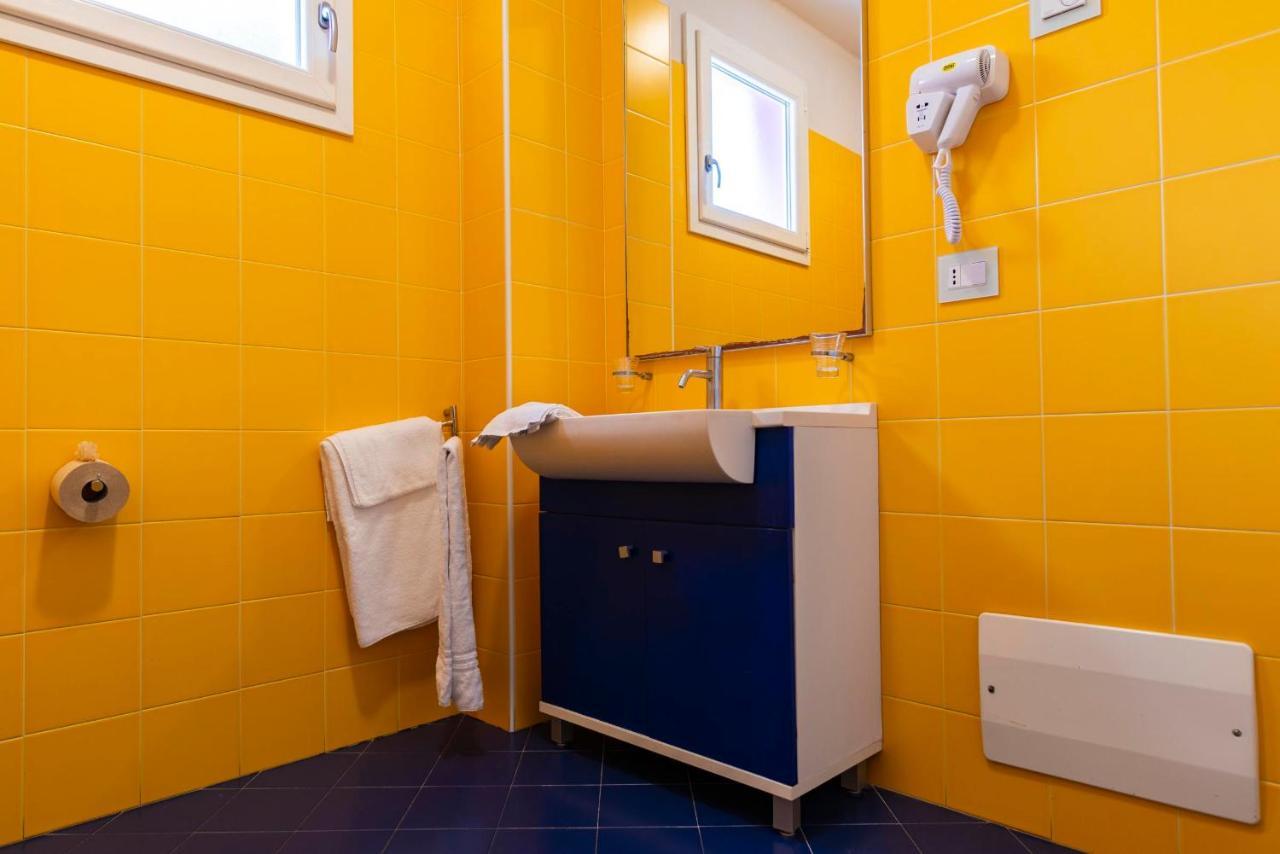 Residence Burano Лидо ди Йезоло Екстериор снимка