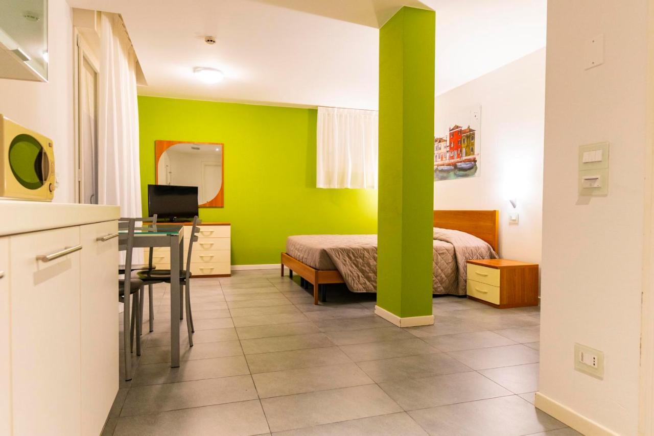 Residence Burano Лидо ди Йезоло Екстериор снимка