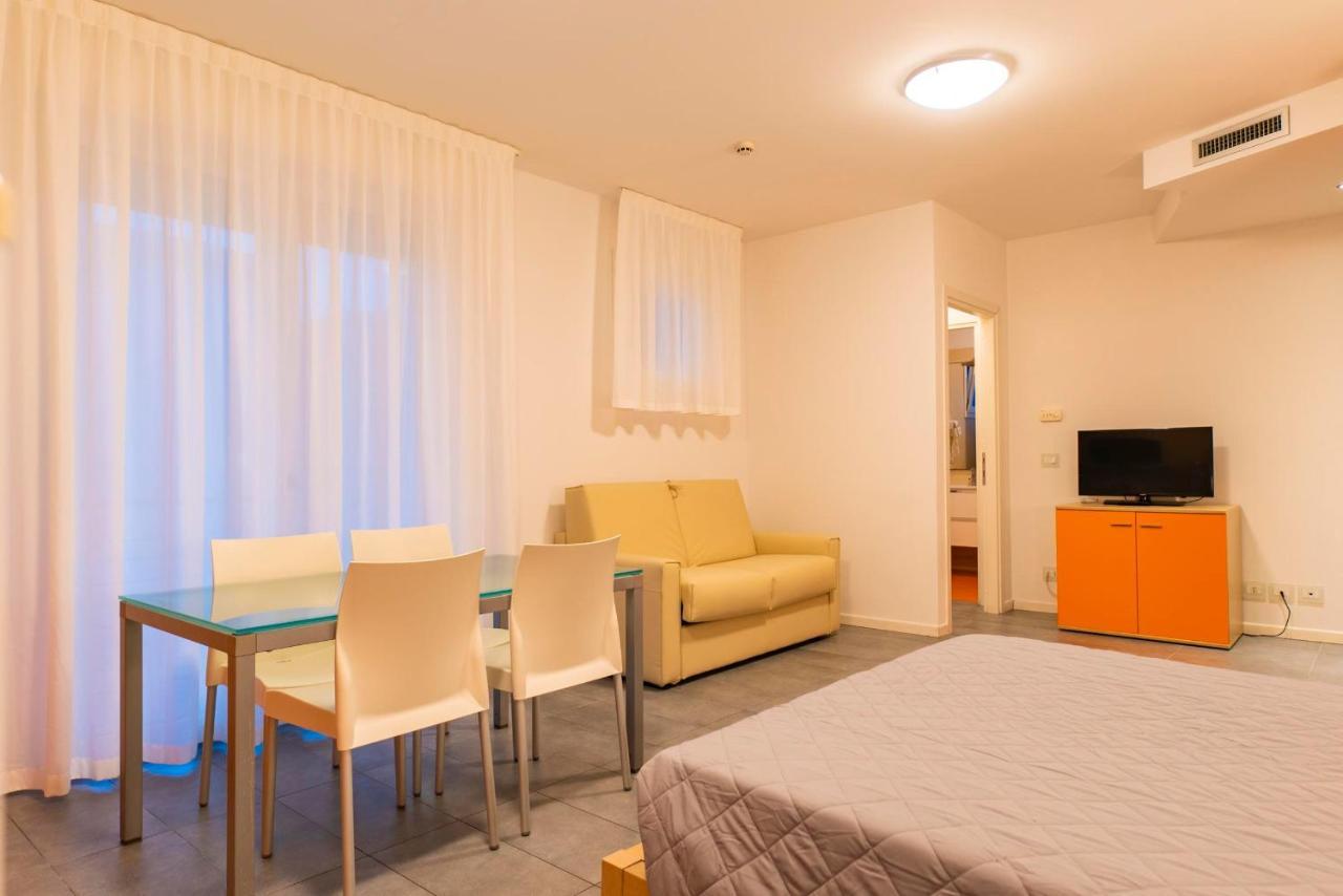 Residence Burano Лидо ди Йезоло Екстериор снимка